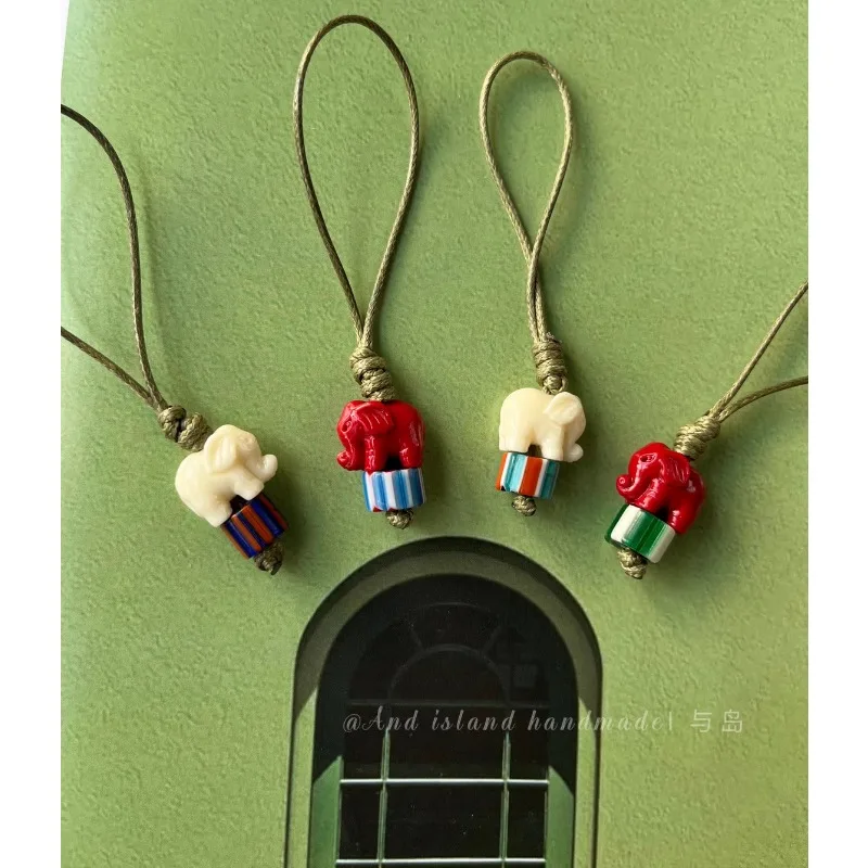 

Original Sea Bamboo Elephant Figure Bag Pendant Mobile Phone Accessories Children Toy