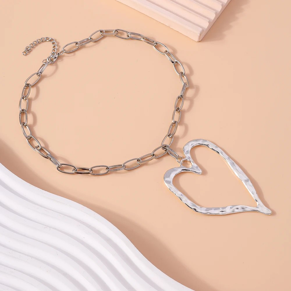 جديد كبير الجوف القلب قلادة قلادة للنساء الرجال القوطية الشرير المختنق قلادة سلسلة نادي الحفلات مجوهرات هدايا