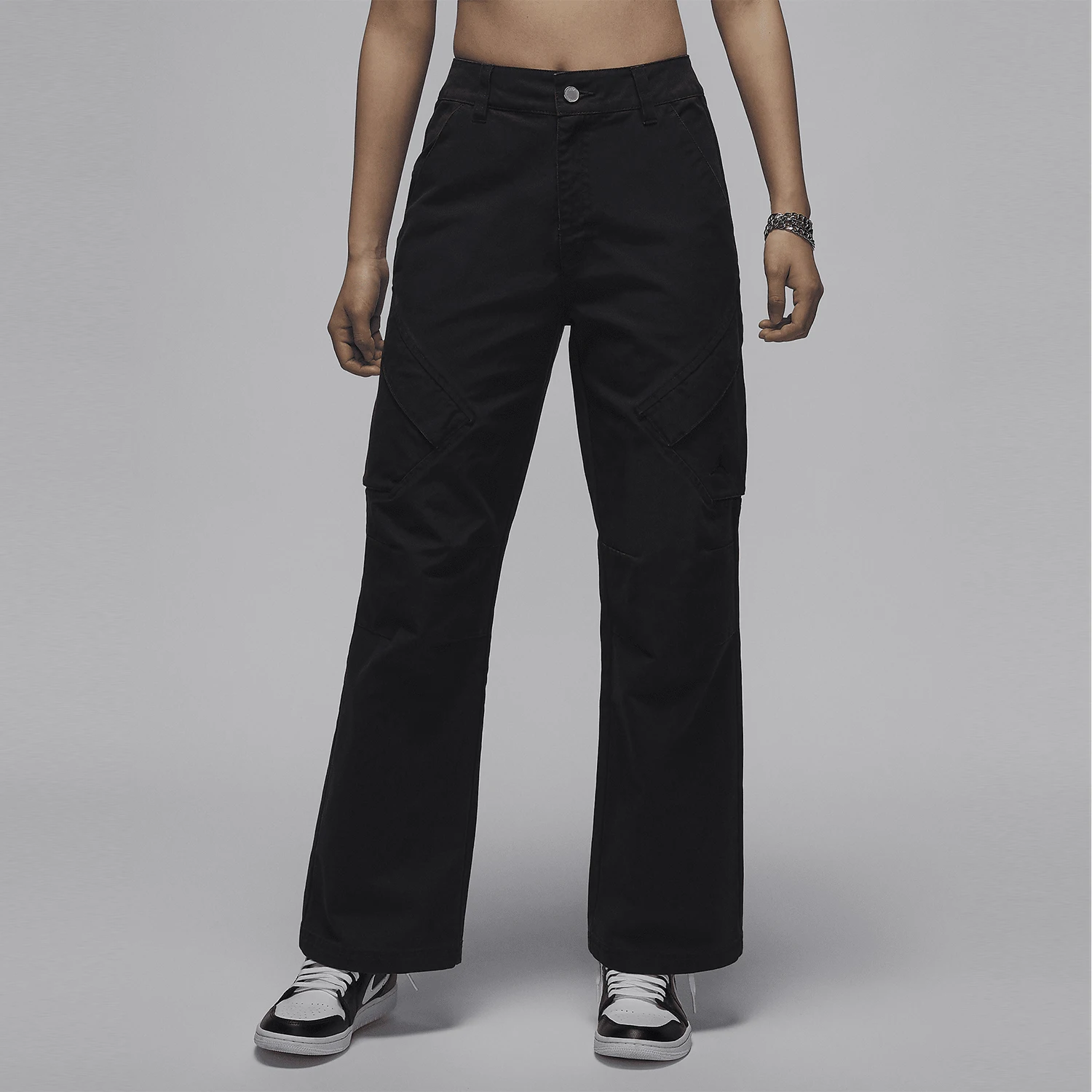 

Nike Official Authentic Jordan Chicago Women's Fashion Cargo Pants FV7099-010