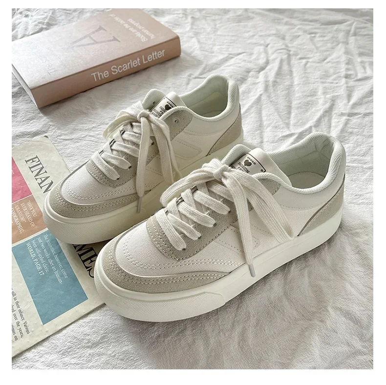 

Autumn thick soled women's Shoes Outdoor non slip canvas footwear Retro versatile board shoes Fashion low cut sports shoes