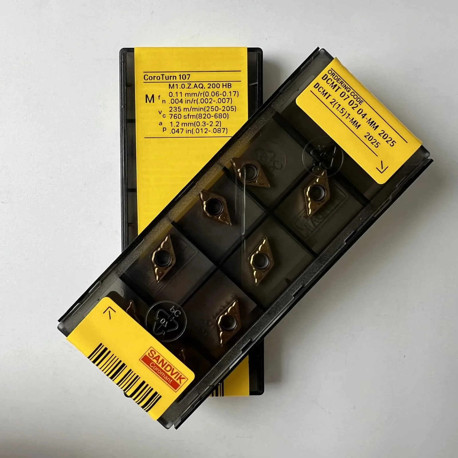 

DCMT070204-MM 2025 / CNC lathe carbide blade 10 Pcs