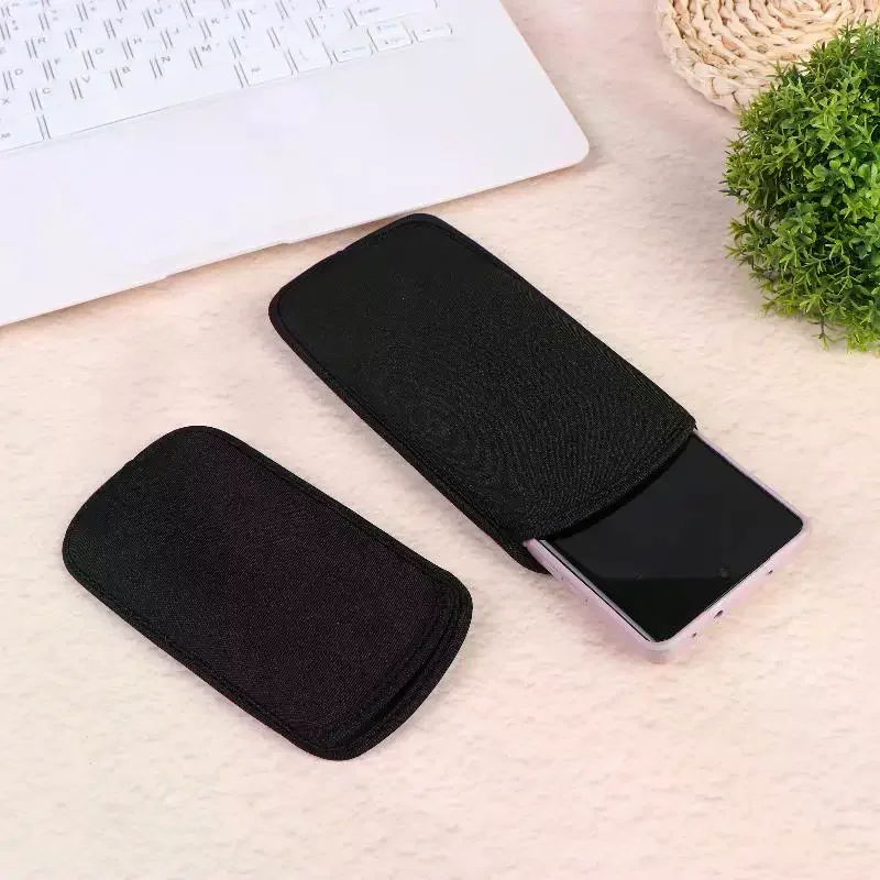 

Universal Neoprene Phone Carrying Bag Case for 15 14 13 12 11 Pro Max Anti Dust Soft Cover for Everyday Use