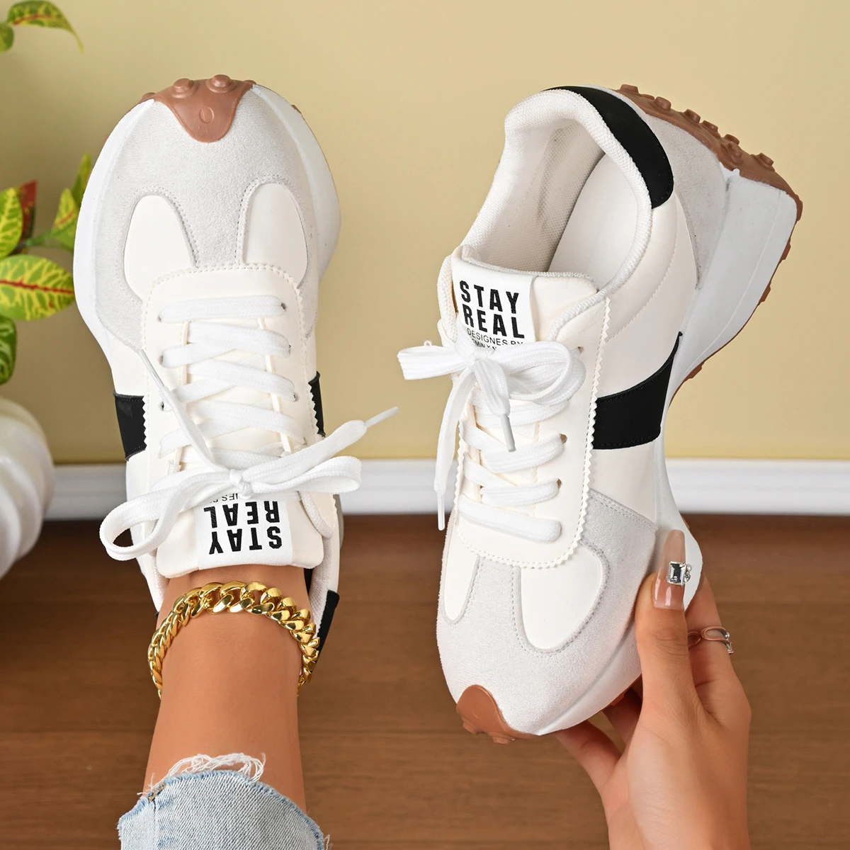 Damen-Turnschuhe, 2025, neue lässige, vielseitige Laufschuhe mit dicken Sohlen, modische, hochwertige Luxus-Schnürschuhe für Damen