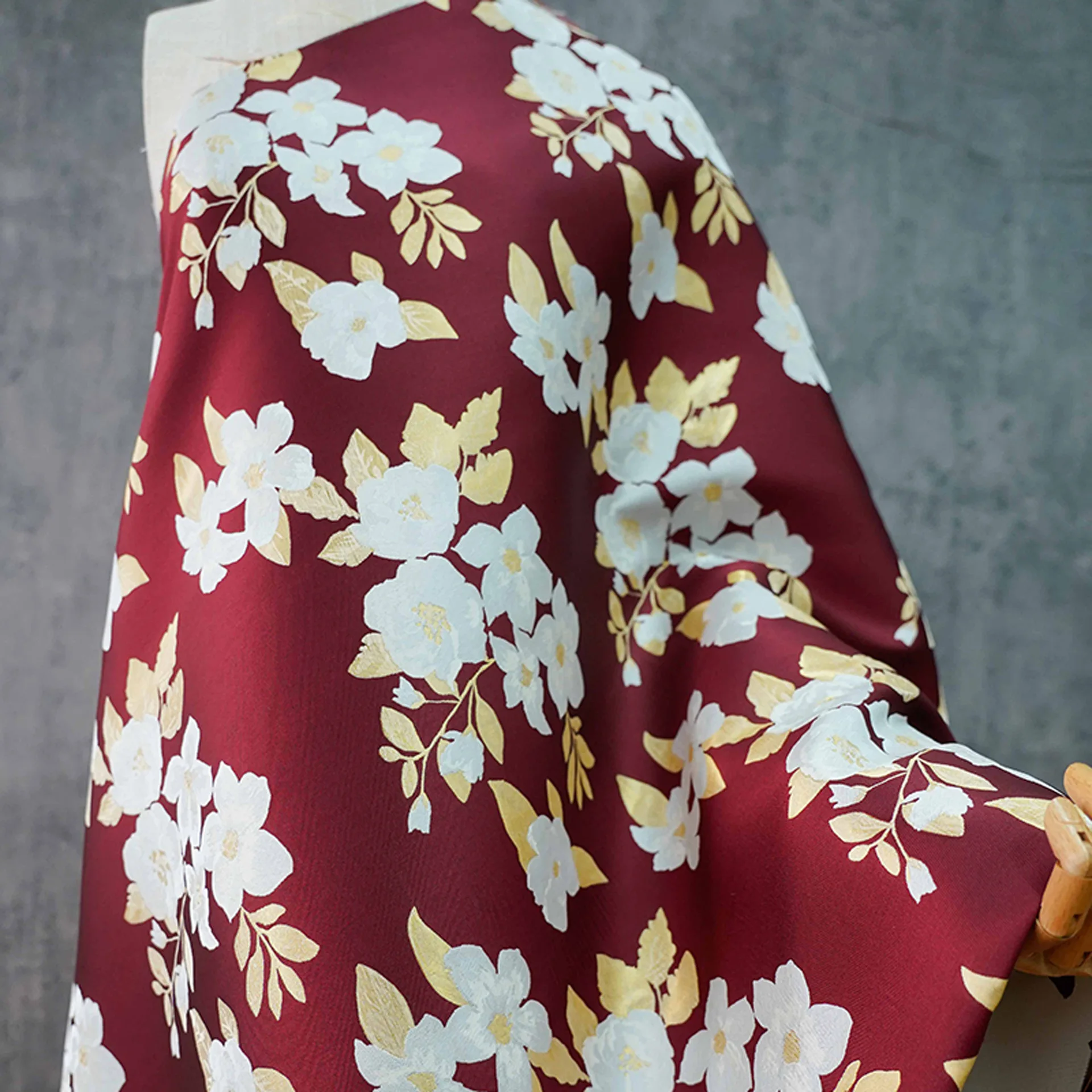 1 Meter Retro Flower Jacquard Fabric Festive Wedding Dress Skirt Decorative Sewing Fabric