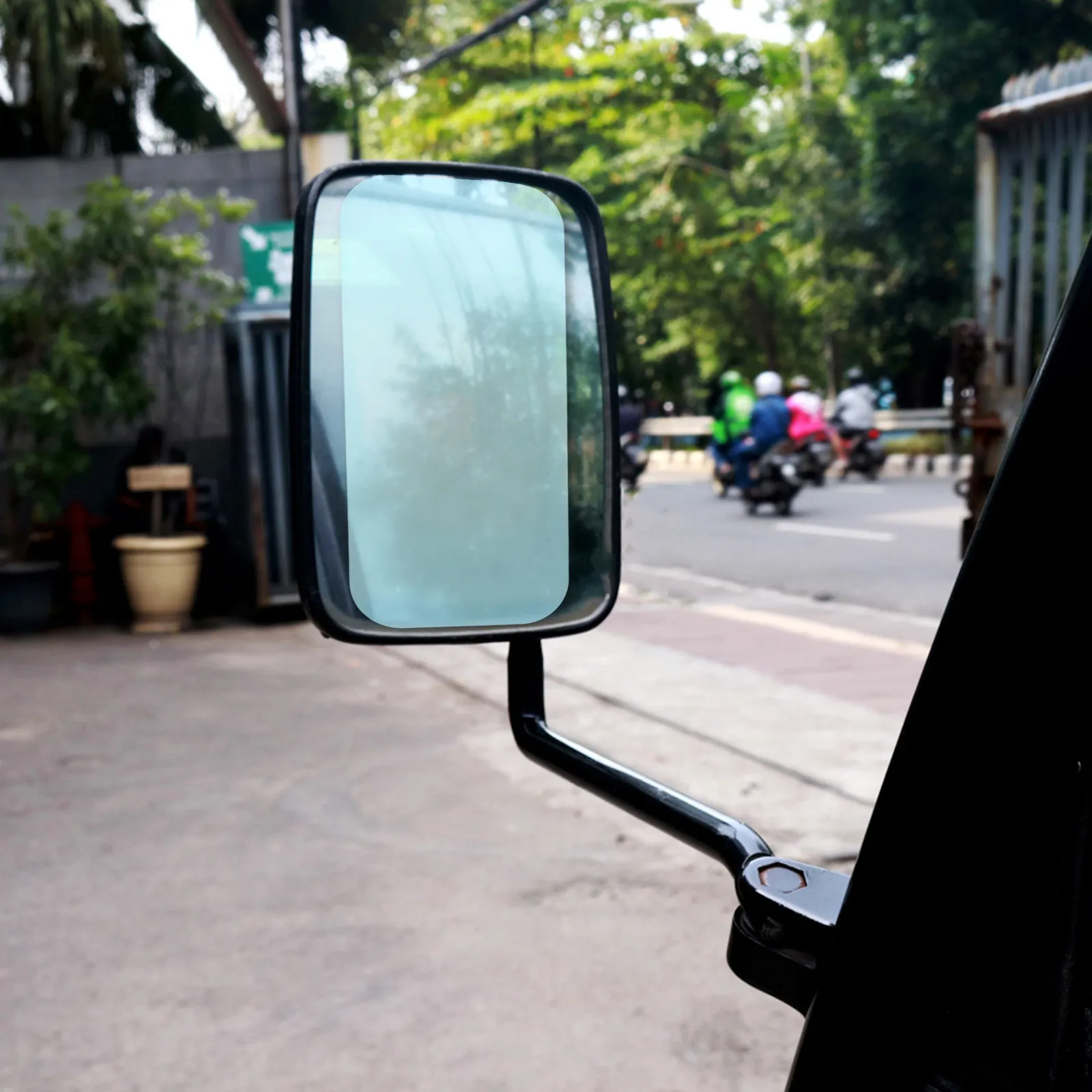 2Pcs Truck Side Mirror Rainproof Film Anti Fog Car Rearview Mirror Protector Film Easy Installation No Tools Required view 5