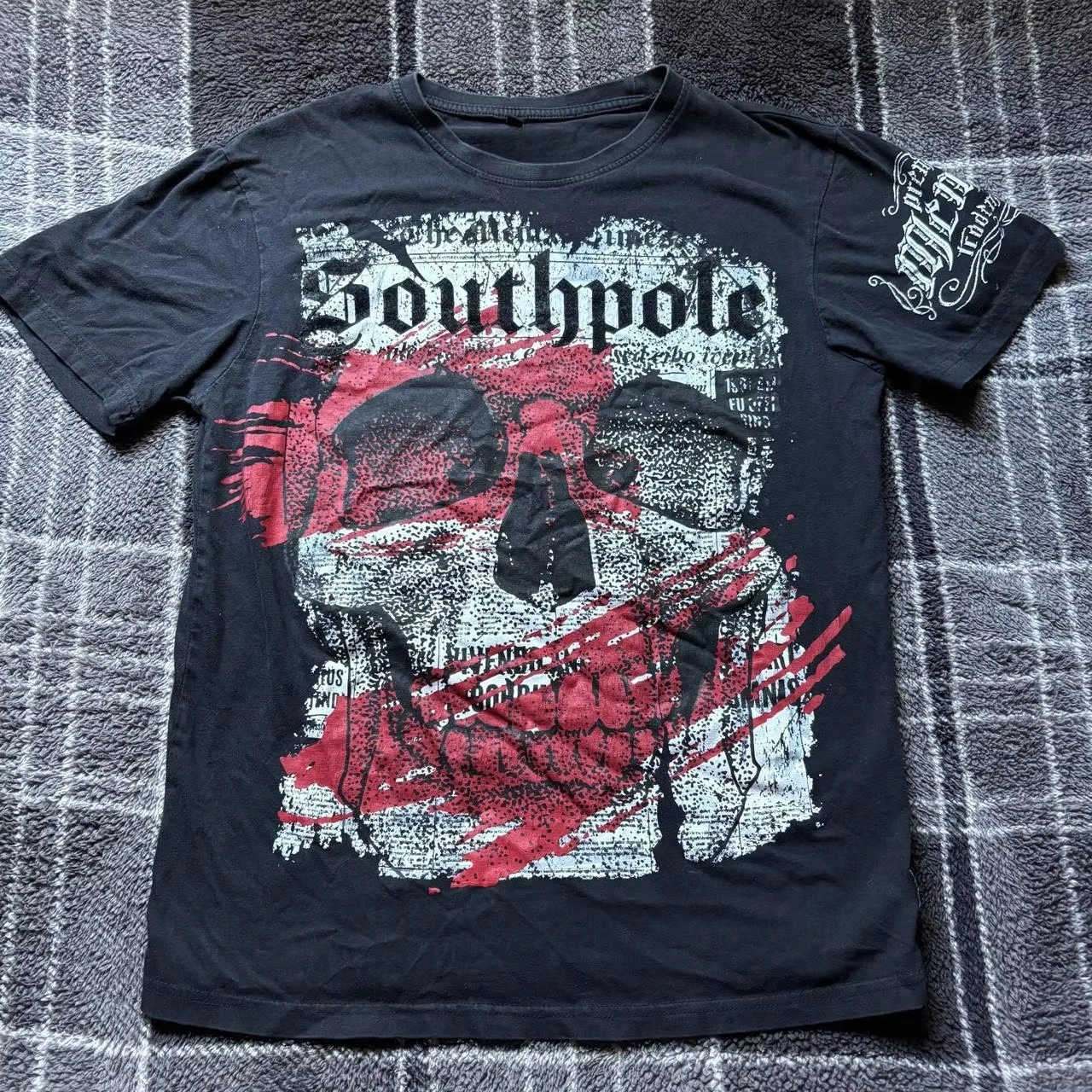 New Cool Hot Arrivals_ Gothic-style Printed T-shirts '90s Retro Cropped Tops Y2K “grunge” Style and 2000s-