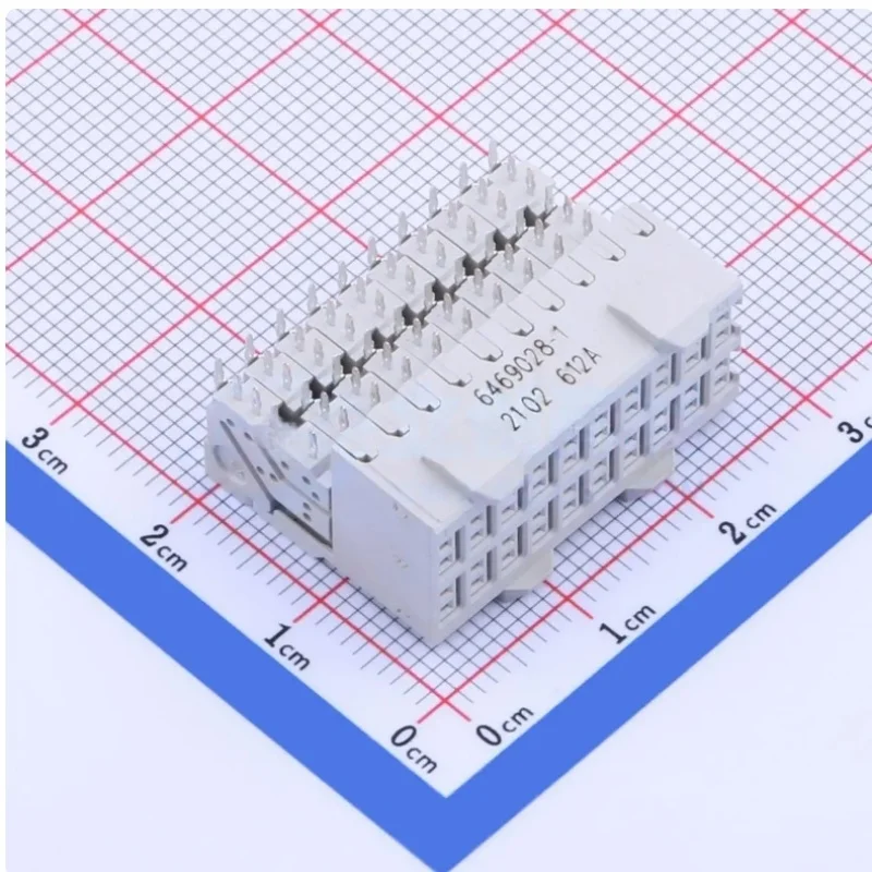 Te Brand New Original Genuine Product 6469028-1 40-Pin High-Speed Backplane Connector, 4 Rows 10 Columns, Pcb Mounting Socket, Right Angle, Fully Shielded, 2.5mm Pitch