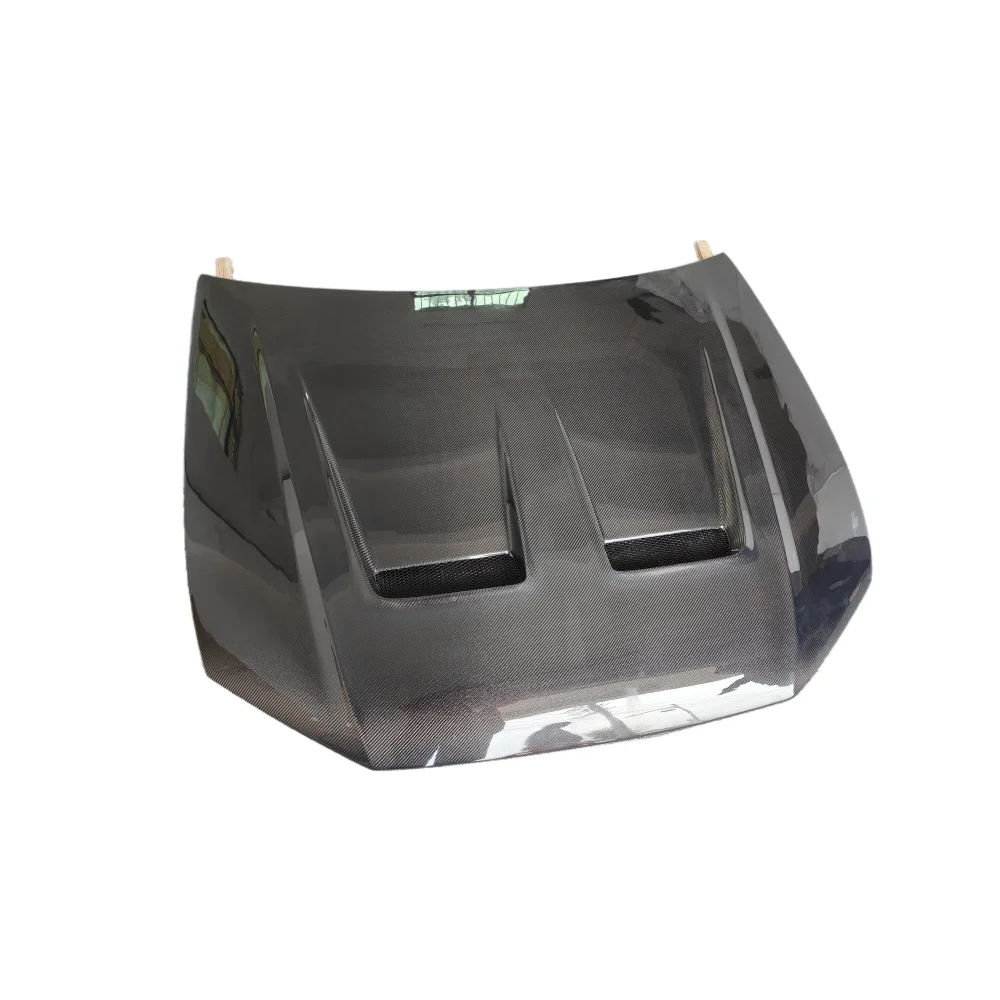 

M-style High-quality Carbon Fiber Car Front Hood Ventilation Hood for 2018-2022 Audi Q8 SQ8 RSQ8