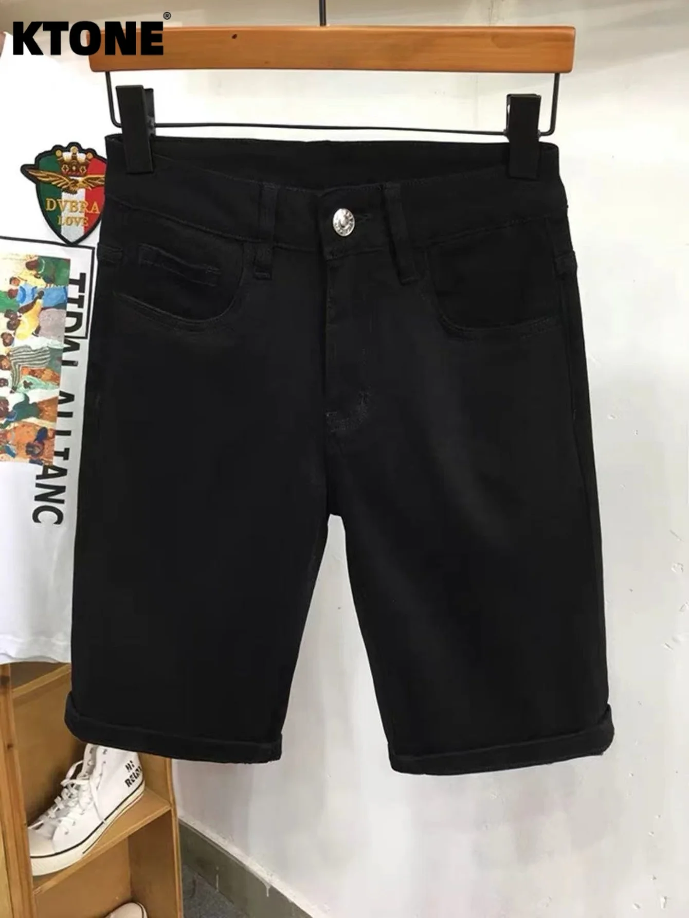 

Hip Hop Jeans Men's Black Slim Denim Shorts Solid Color Minimalist Drip No accessories or belts included