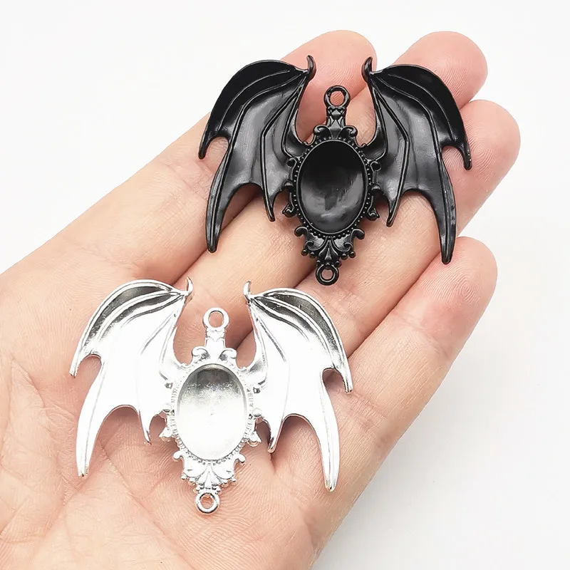 

10/50PCS Retro Gothic Halloween bat wings can be set with gemstones DIY jewelry necklace pendant accessories