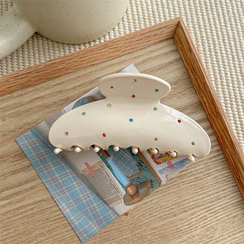 إكسسوارات شعر بمشبك ماسي بلون كريمي للنساء #4