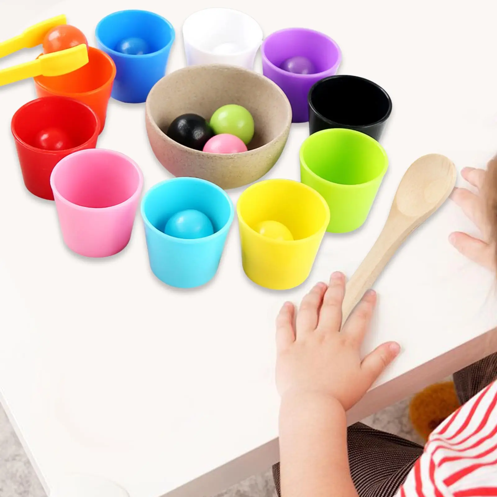 Bolas en tazas Motor fino Aprendizaje preescolar Desarrollo Entrenamiento de habilidades matemáticas Pensamiento lógico Juguete a juego de colores para niños