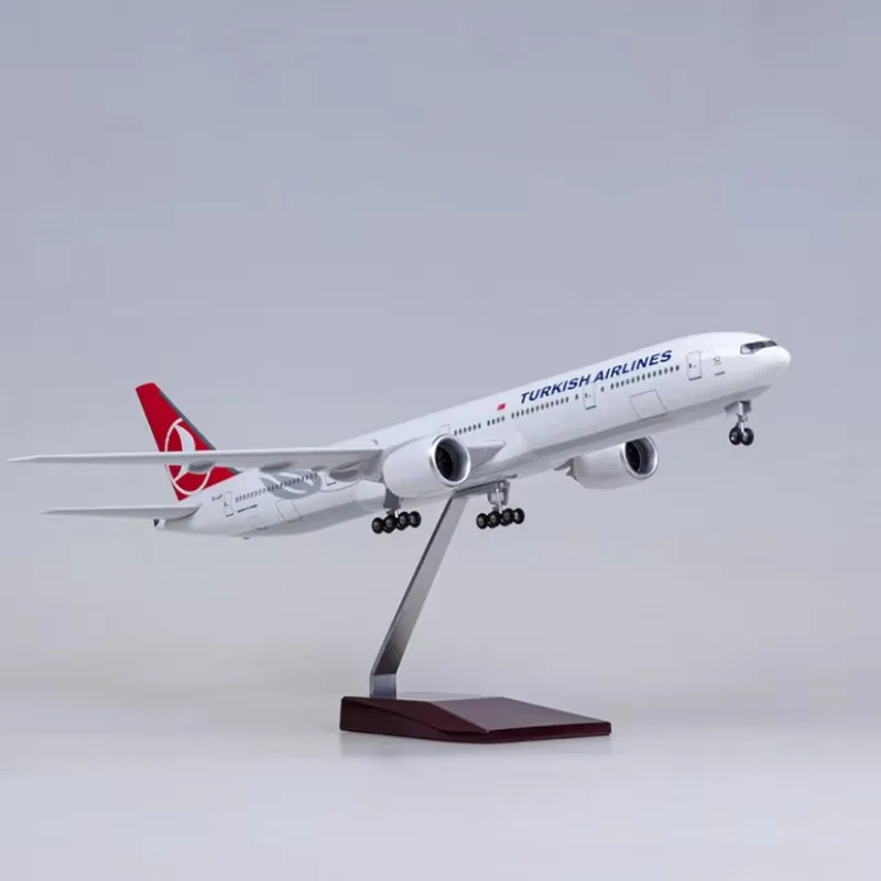 

1/157 Scale 47CM Turkis Air Airlines 777 B777 Aircraft Model W Light and Wheel Landing Gear Diecast Plastic Resin Plane for Gift