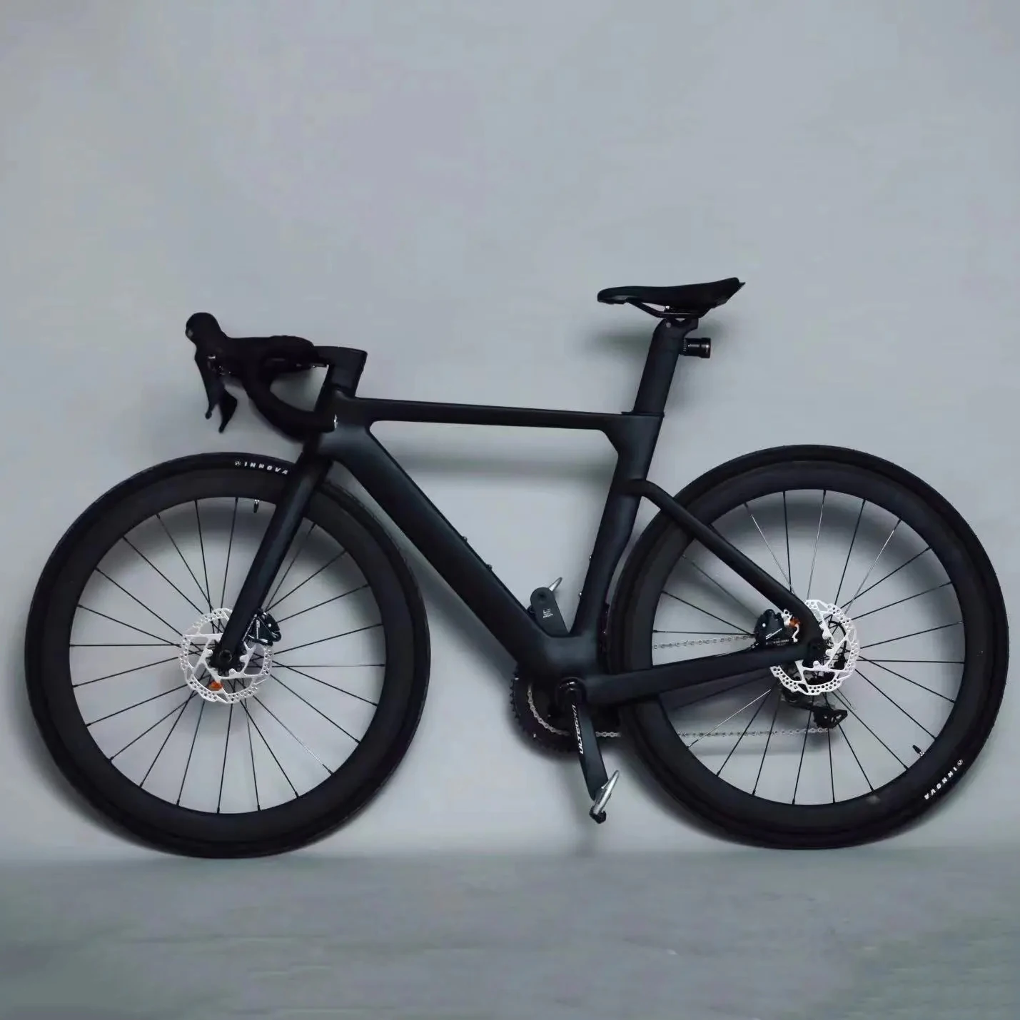 

YTYIN 2025 Carbon Road Bike Frame 50/51/53/55/58cm | Disc/Thru-Axle | 105 Groupset Compatible | T800