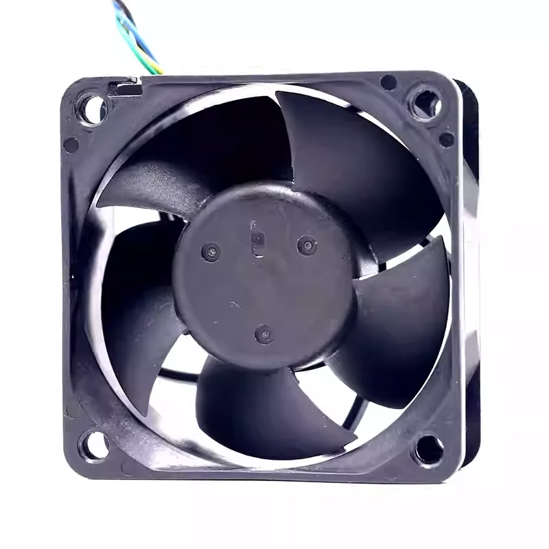 

Вентилятор охлаждения DS06025R12U -034 6025 12В 0.26А 60*60*25мм