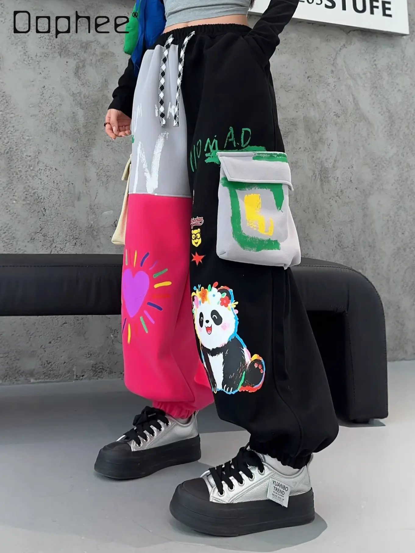 

Spring New Heavy-duty Cartoon Graffiti Color-blocking Large Pocket Cargo Pants Fashionable and Versatile Women's Sweatpants