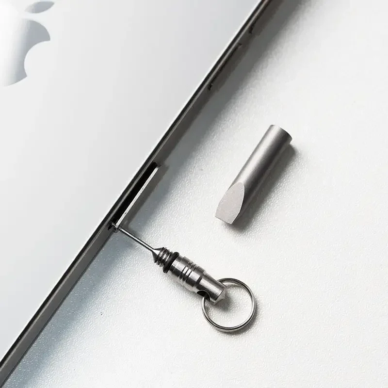 1 pz in lega di titanio multifunzionale mini piede di porco chiave pendente universale scheda per telefono cellulare dispositivo di ripristino pin di recupero scheda SIM