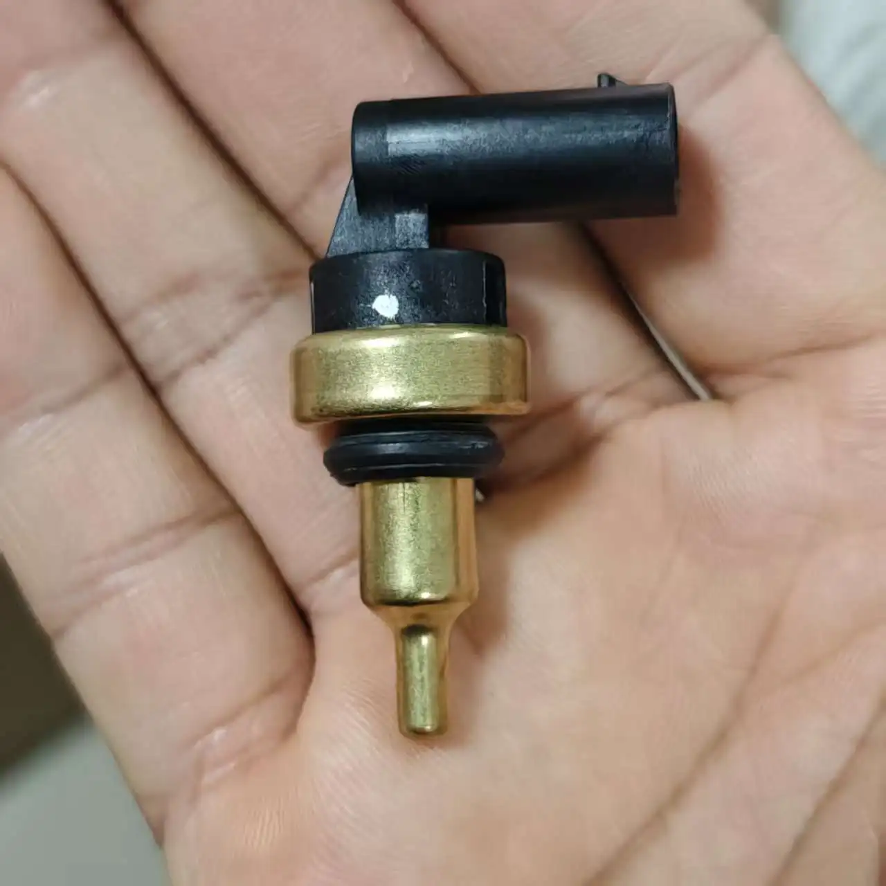 

10PCS Genuine Temperature Sensor 55489870 0L151207L for Buick Encore GX GMC Chevrolet Trailblazer Cadillac CT4 CT5 XT4 XT5