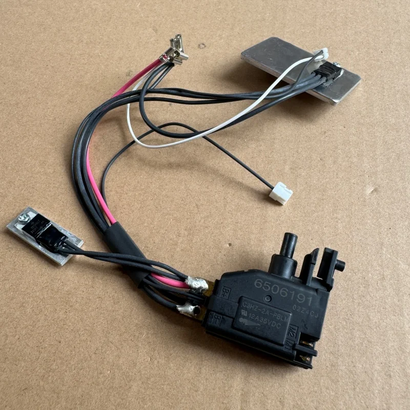 Original 650619-1 Switch for MAKITA HR261D BHR261RDE BHR262TZ/TRDE