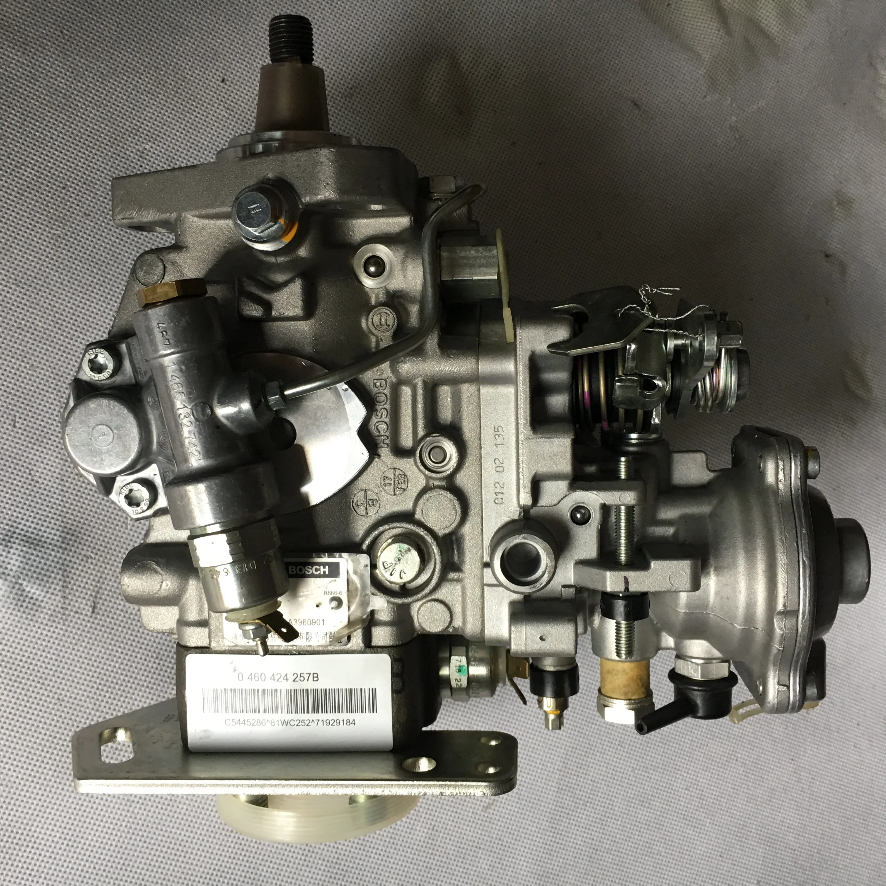 

z Original genuine fuel injection pump 3960901 3960900 3960902 diesel fuel pump for trucks