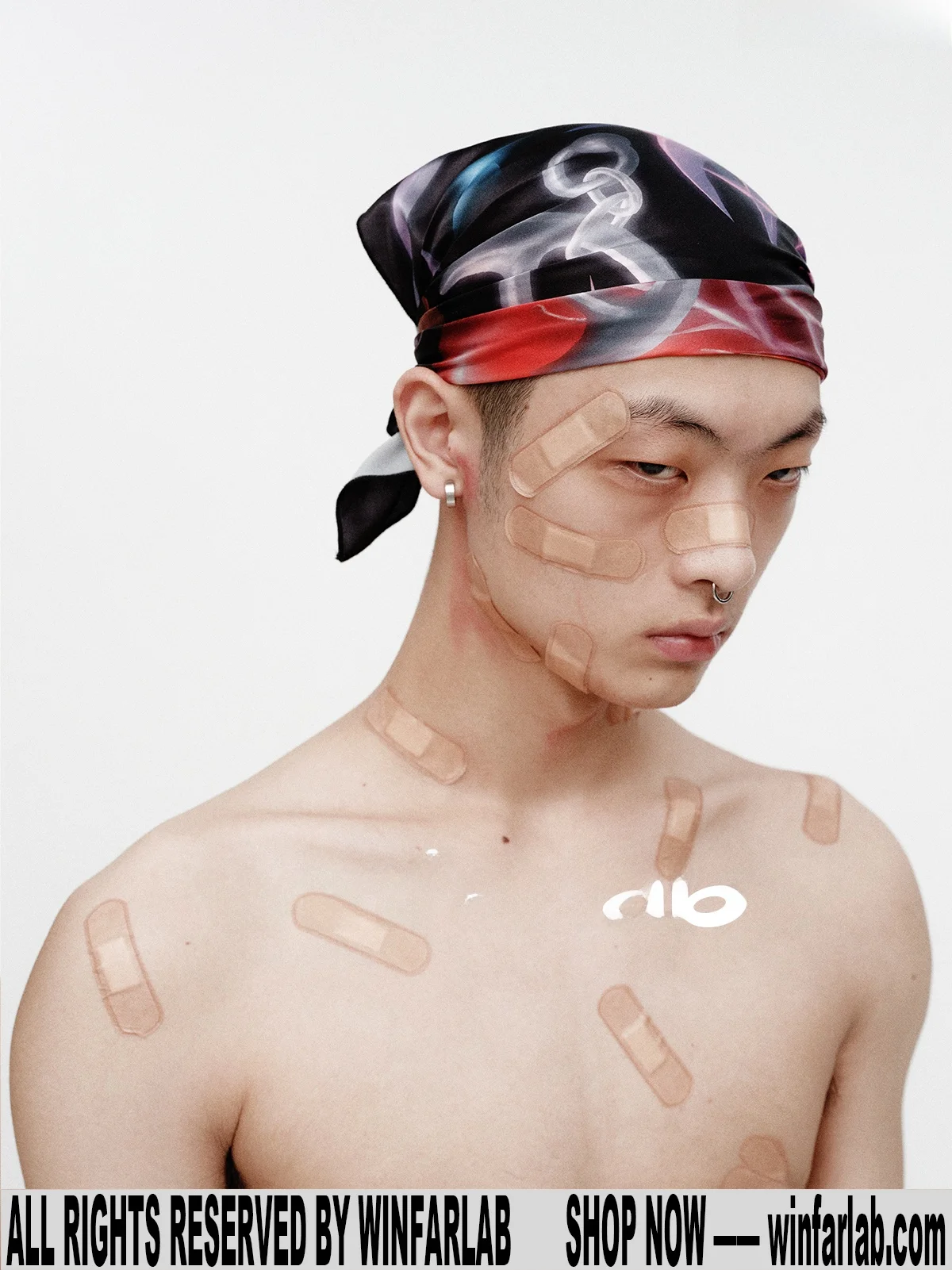 オリジナル手描き黒プリントヘッドスカーフ-winfarlab-ユニセックス-ロング長方形アセテート生地スカーフ-オールシーズン対応-幾何学模様