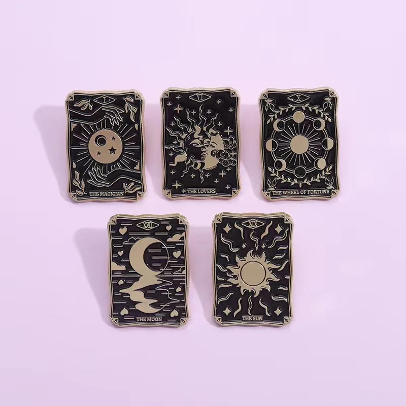 Sun Moon Stars Tarot Enamel Pins Card Game Divination Witch Dark Punk Brooches Lapel Badges Gothic Jewelry Party Gifts Wholesale