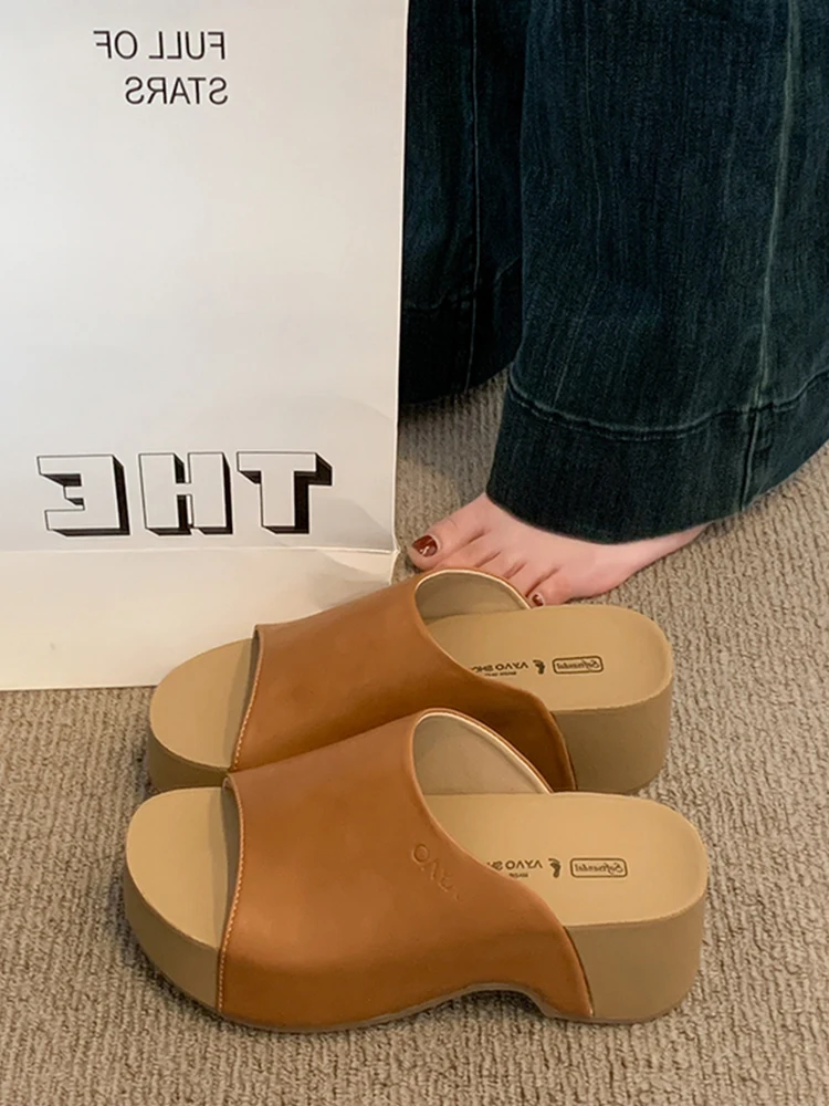 Elevated 7cm Thick Heel Sandals Women's Summer Outdoor Wear 2026 New High-End Feeling Beach Slippers Korean Style Ultra-Soft ...