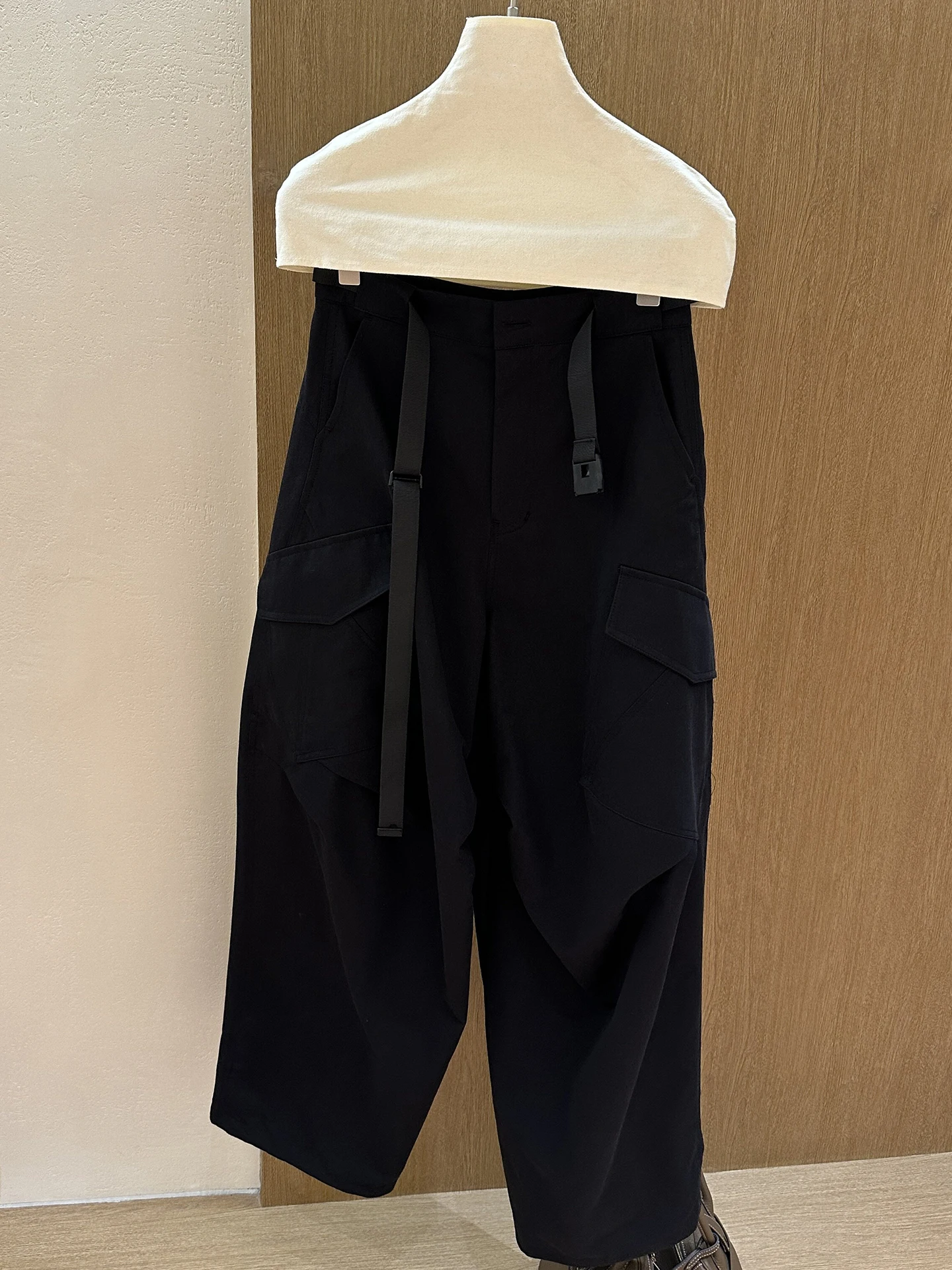American Retro Black Multi-Pocket Work Pants Women Summer 2026 New Loose Wide Leg Floor-Length Pants High Waist Button Closure