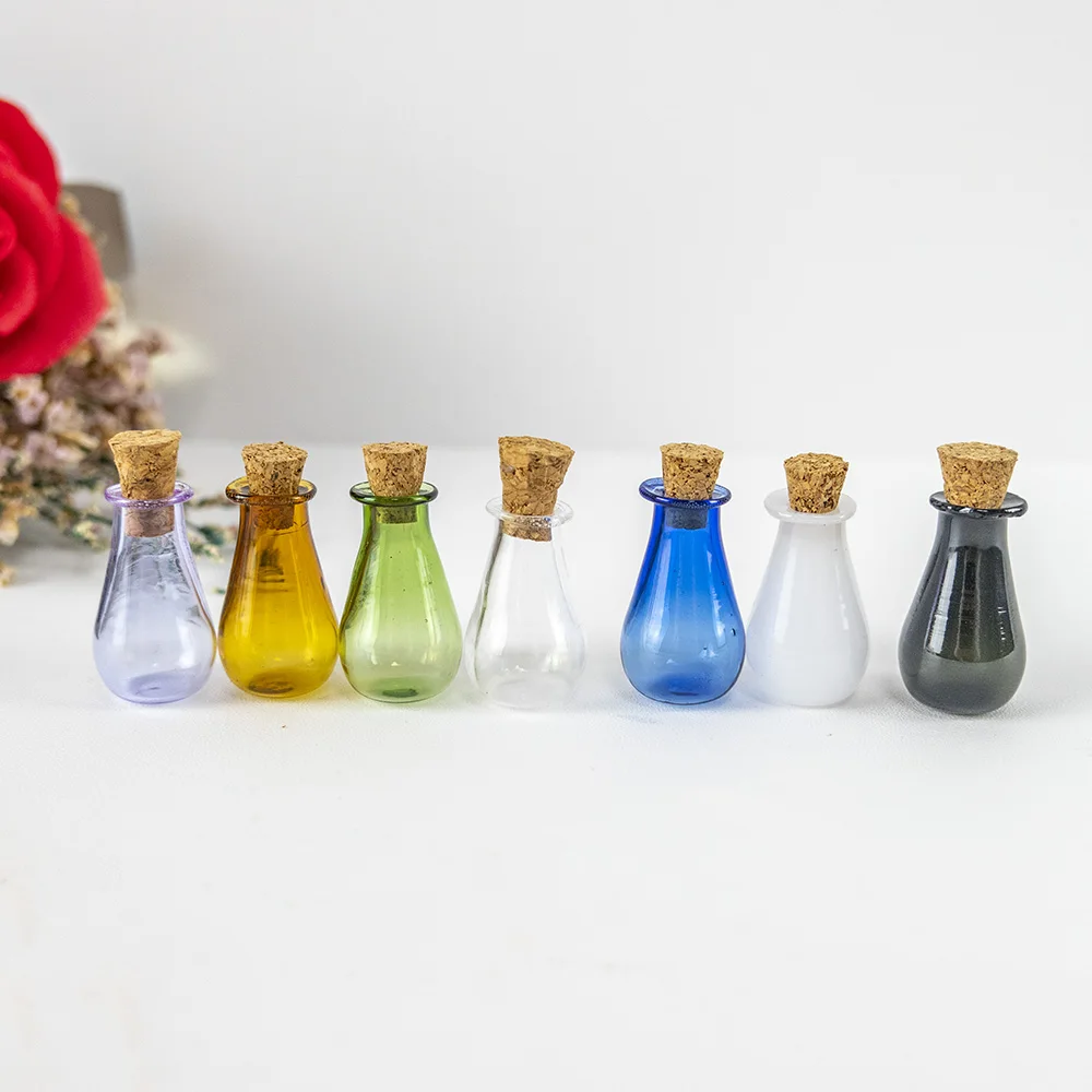 

7Pcs Chromatic Mini Vase Glass Ornaments Crafts Perfume Gift Vials Tabletop Decoration Refillable Trinket Bottles