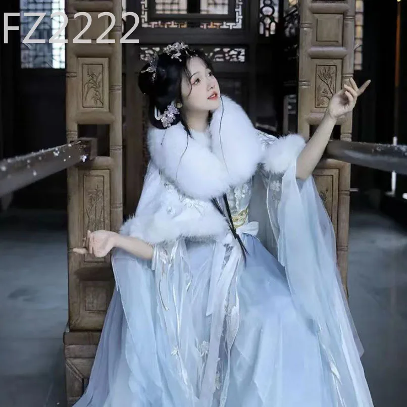 

New Hanfu autumn and winter embroidered double-layer cape cape