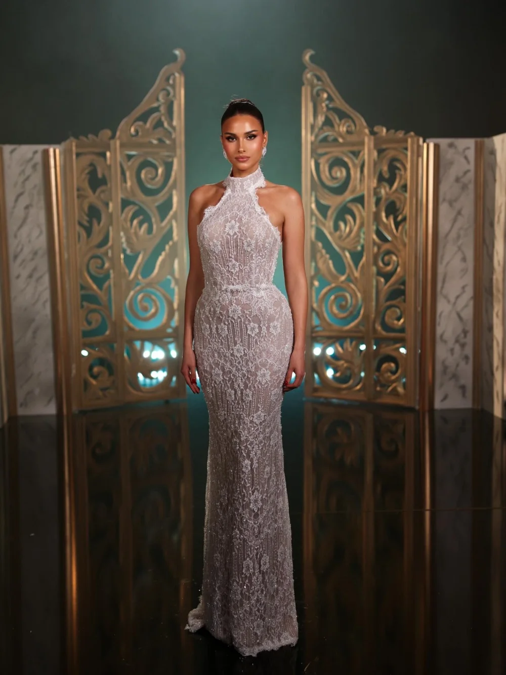 Exquisite Halter Neck Lace Mermaid Wedding Dress 2026 Sequin Bridal Dress Ethereal Floor-Length Bridal Gown Vestidos De Novia