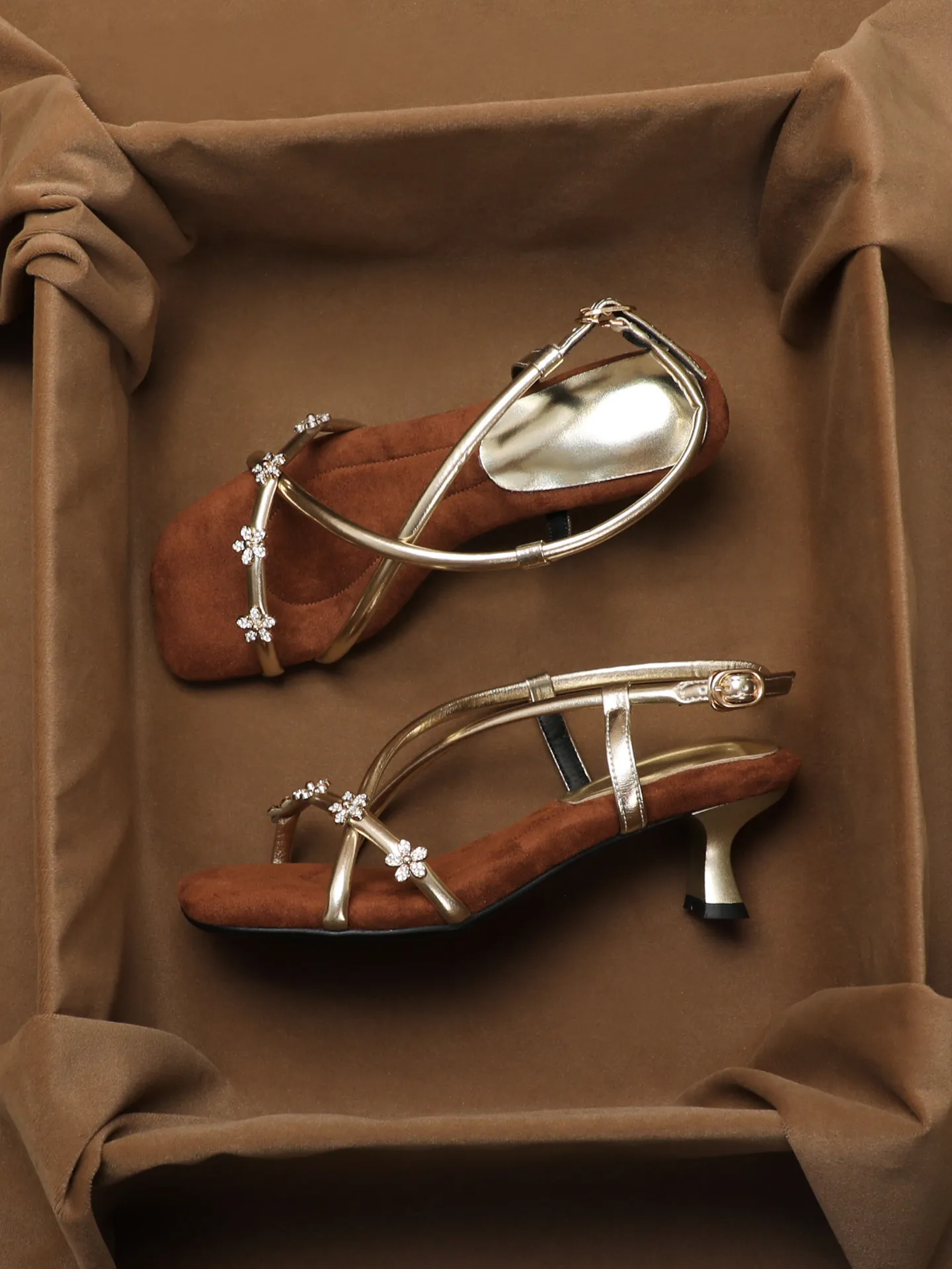 SHOEBOX New French retro leather square toe women's hollowed out flat bottom with raised toe and half slippers