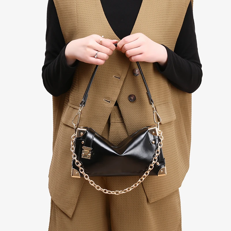 

Summer 2025 New Retro Rivet Soft Leather Small Square Bag Handbag Shoulder Crossbody Bag for Women Elegant Vintage Box Bag