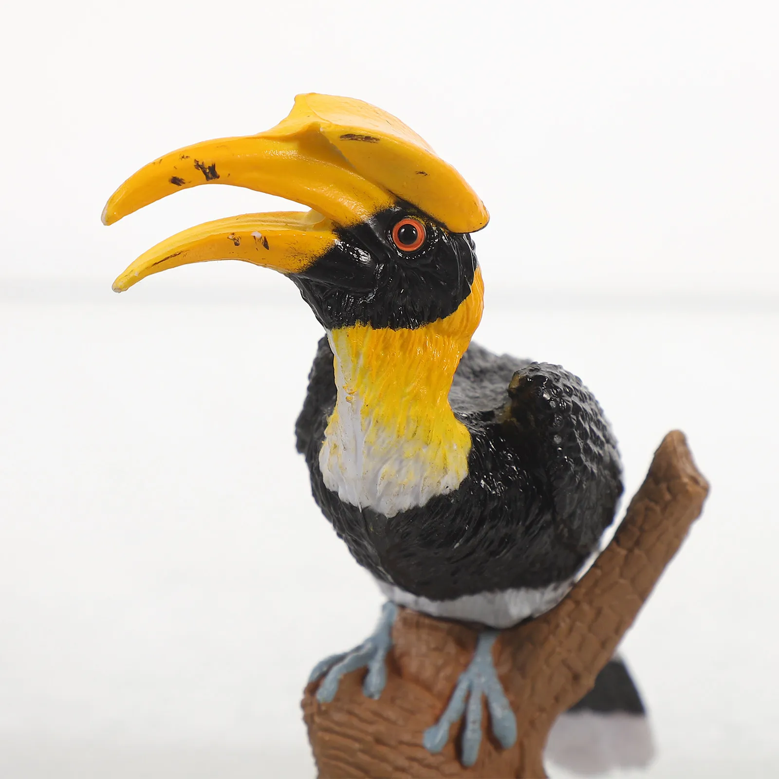 

Lifelike Plastic Statue Garden Decor Outdoor Bird Decoration Realistic Artificial Bird Home Desk Bonsai Tree Scene