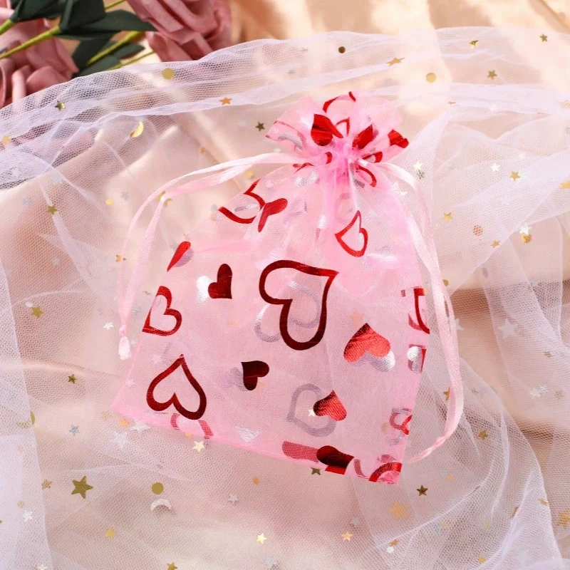 10–50 Stück herzförmige, mehrfarbige Organza-Geschenktüten mit Kordelzug für Süßigkeiten, Schmuck, Verpackung, Hochzeitsgeschenkbeutel
