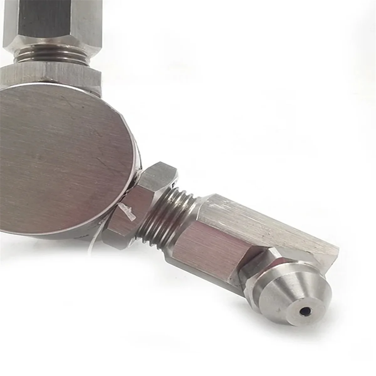 A002 4 Point External Screw Mouth 3 Head Rotary Car Washing Machine Conical Nozzle High Pressure Washer Accessories