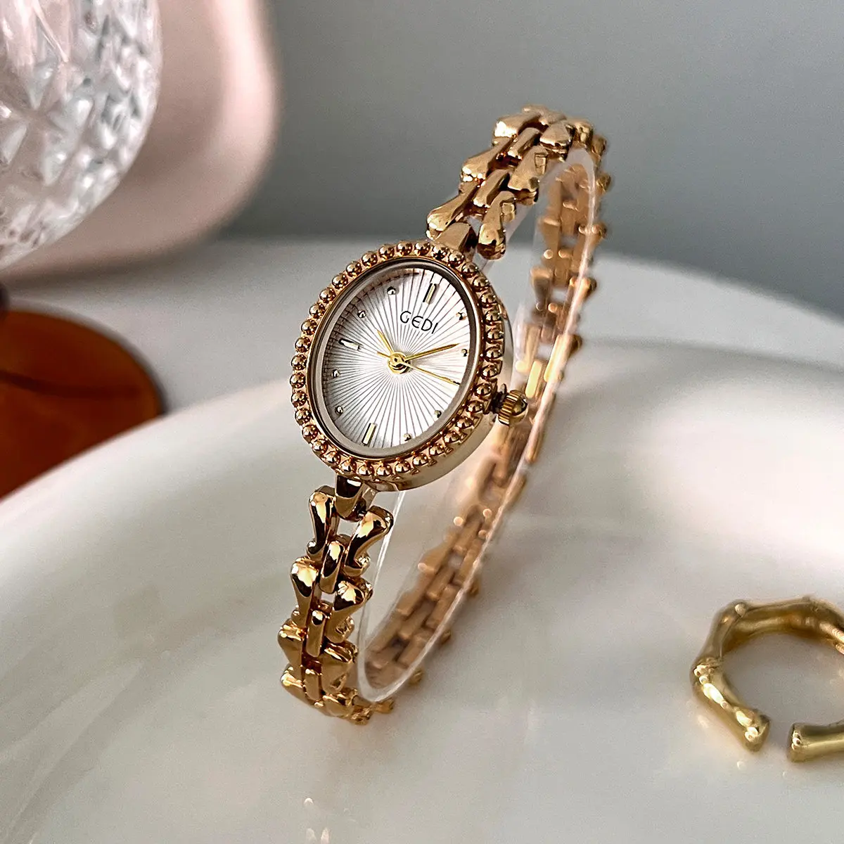 New Women'S Watch, High-End, Exquisite And Stylish Quartz Watch, Versatile Everyday Bracelet Watch, Women'S Wristwatch.