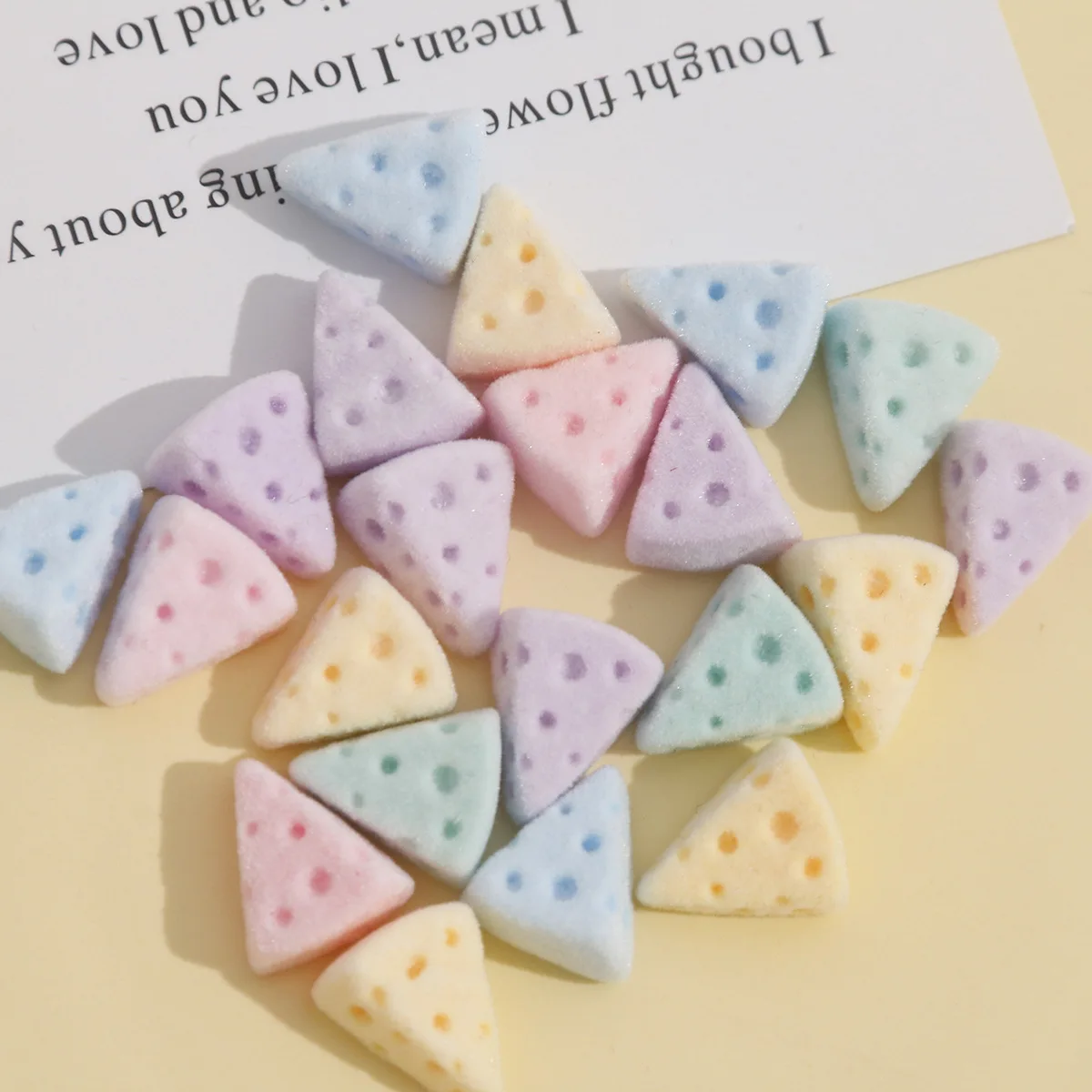 New 70pcs 14*12mm Cute Food Simulation Cheese Shape Wool Velvet Felt Resin Cabochons Ornament Accessory Material Beading Craft