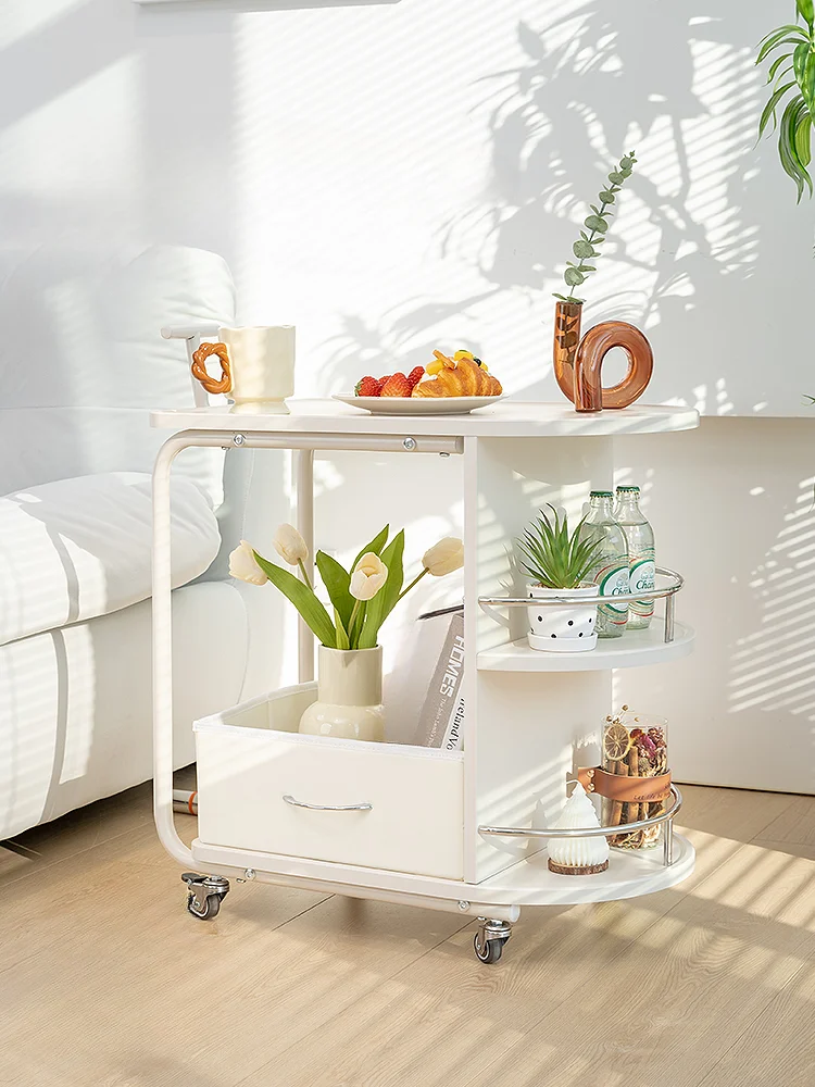 The sofa side is simple and modern, and the bedside side cabinet can be moved.