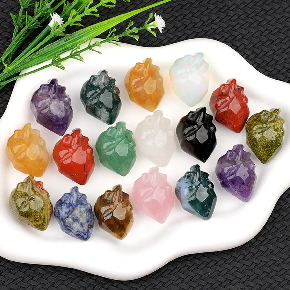 Carved Human Heart Figurine Pendant Polished Anatomical Heart Stone Pendant DIY Jewelry Making Chakra Healing Ornament
