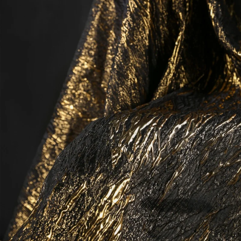 Black Gold Vein Pattern Undulating Gilded Jacquard Fabric, Three-dimensional Sparkling Heavy Texture Clothing Design Fabric