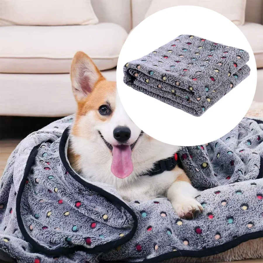 Coral Fleece Flannel Pet Blanket Double-Sided Soft Dot Pattern Throw for Dogs Cats Puppy Kitten for Pet Beds Kennels Crate Car view 2