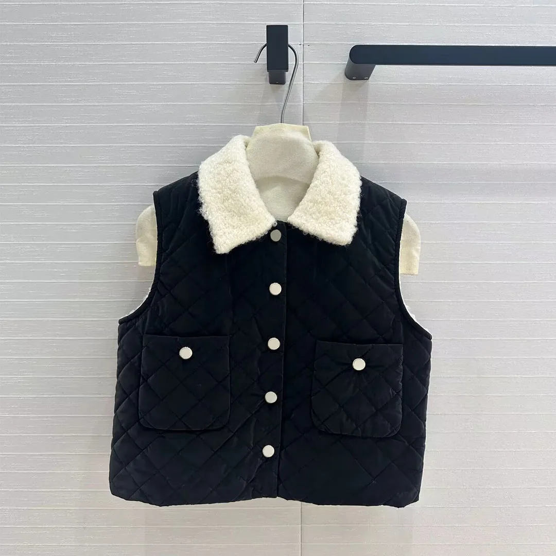 New Fashion Winter Fleece Warm Tank Coat Women Lapel Sleeveless Single Breasted Black Argyle Pockets Vintage Short Vest Jacket