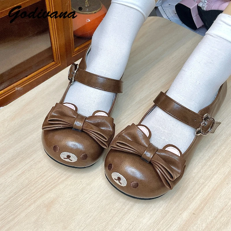 

Новые весенне-летние женские повседневные туфли-лолита с круглым носком, мультяшным рисунком и бантом, для дома, в стиле кэжуал