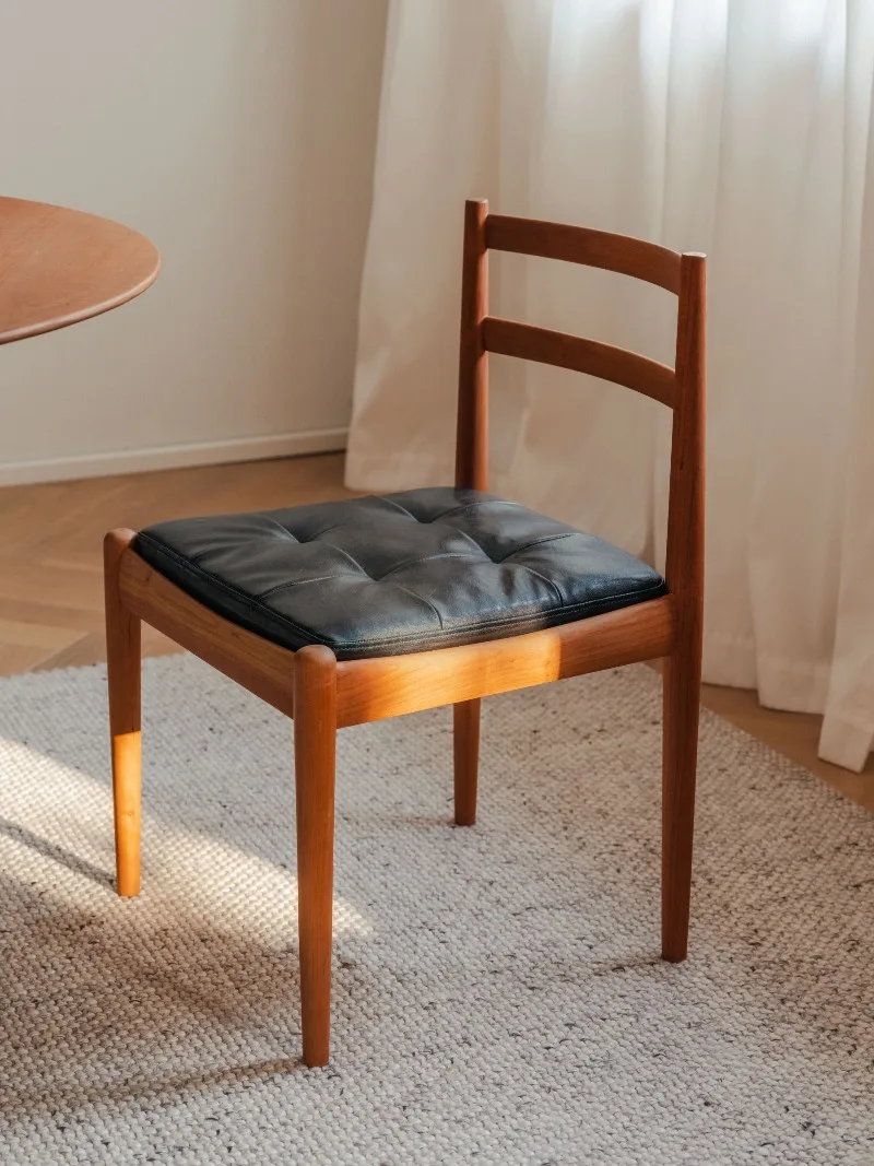

Nordic Japanese retro cherry wood pure solid wood leather soft bag seat cushion book table and chair