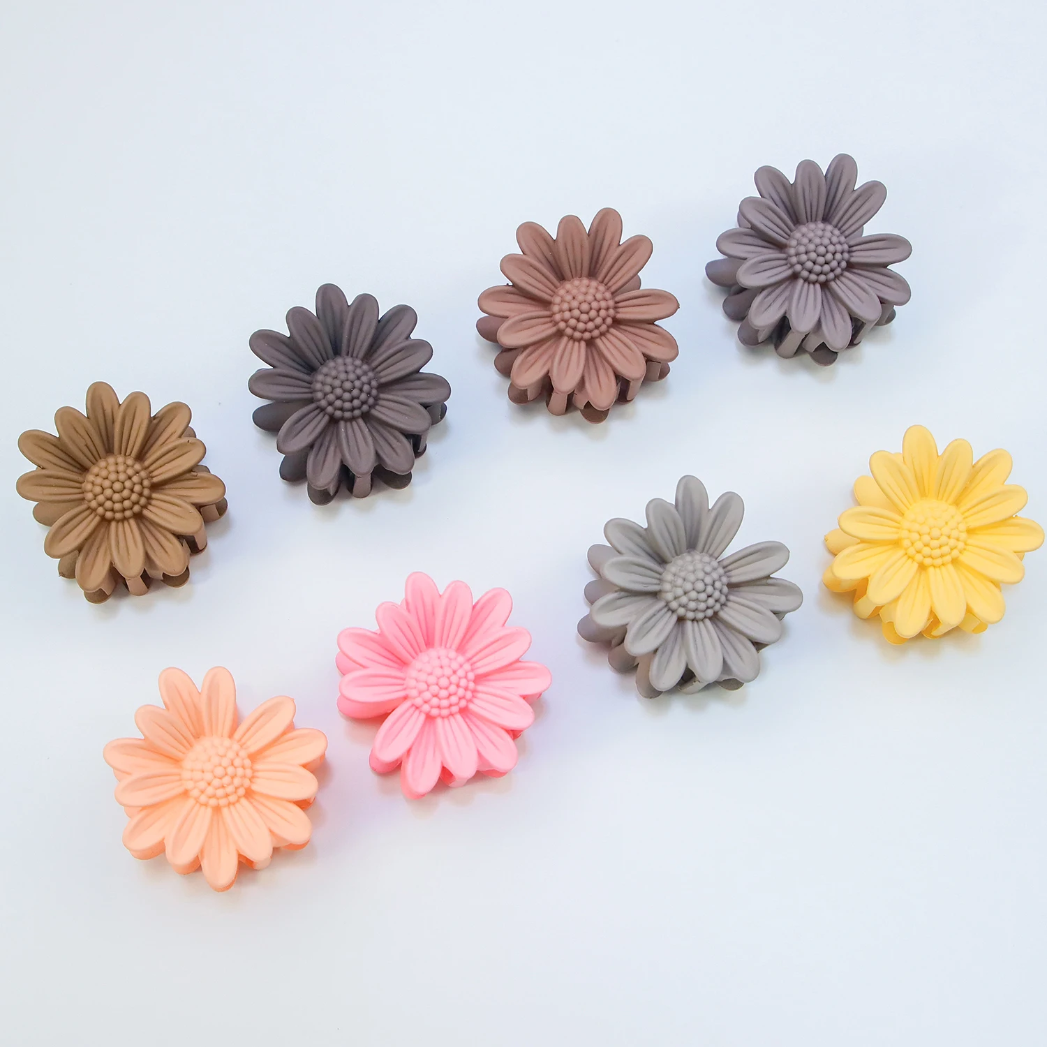 2/8PCS Mini Sun Flower Hair Claw Clips Women Girls 1.5inch Matte Flower Hair Claw Clips Hairpin Children Kids Hair Accessories