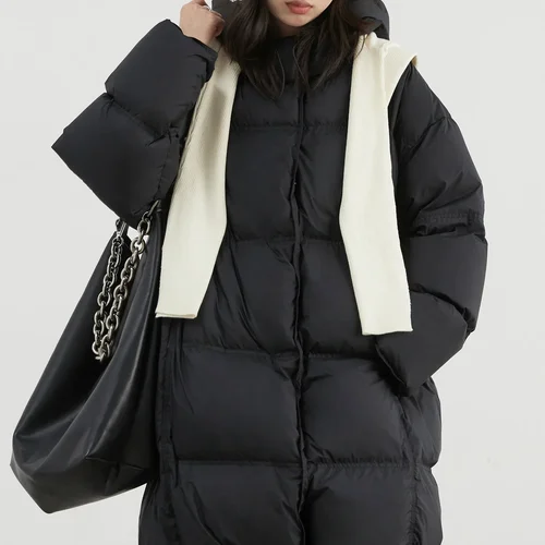 أسفل المعاطف