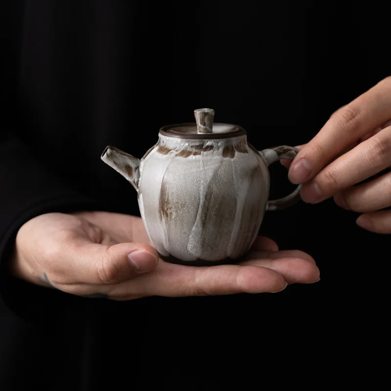 Motauleshan Kettle Japanese Style Home Retro Small Teapot is Making Pot Kung Fu Tea Set Teapot Pu 'er Urgently Needs Pot