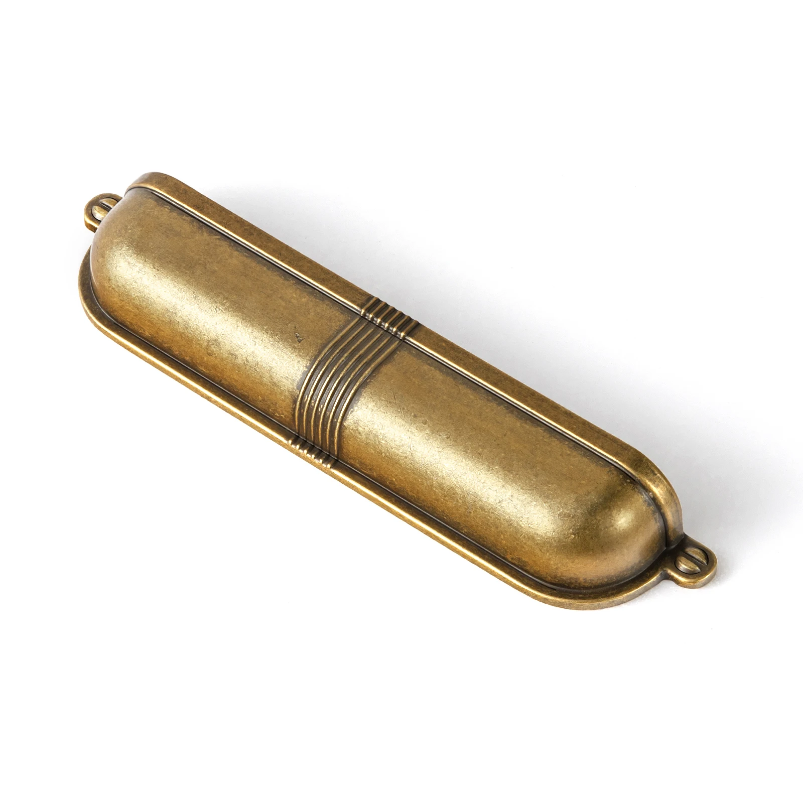 

Goo-Ki Antique Brass Cabinet Cup Pulls Hammered Texture with Curved Edges Elegant Retro Drawer Handle for Kitchen & Furniture