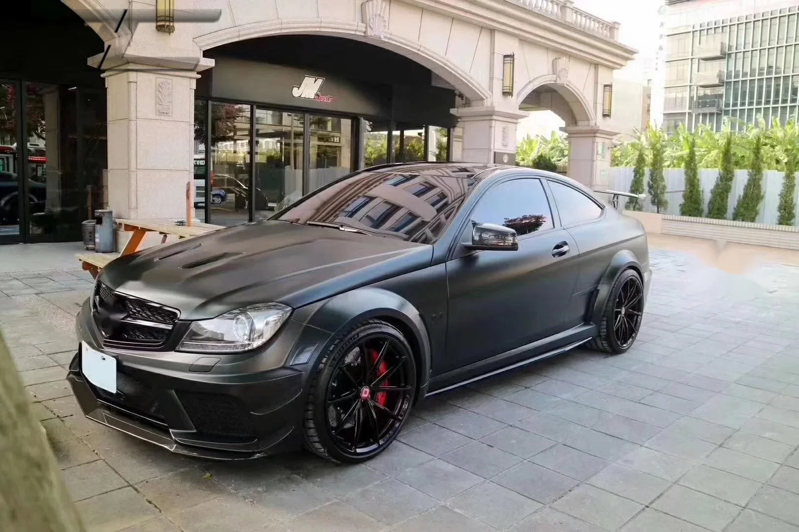 W204 C63 Coupe Perfect fitment Black Series Style Auto Car Full Wide Body kits for  W204 C63 Coupe